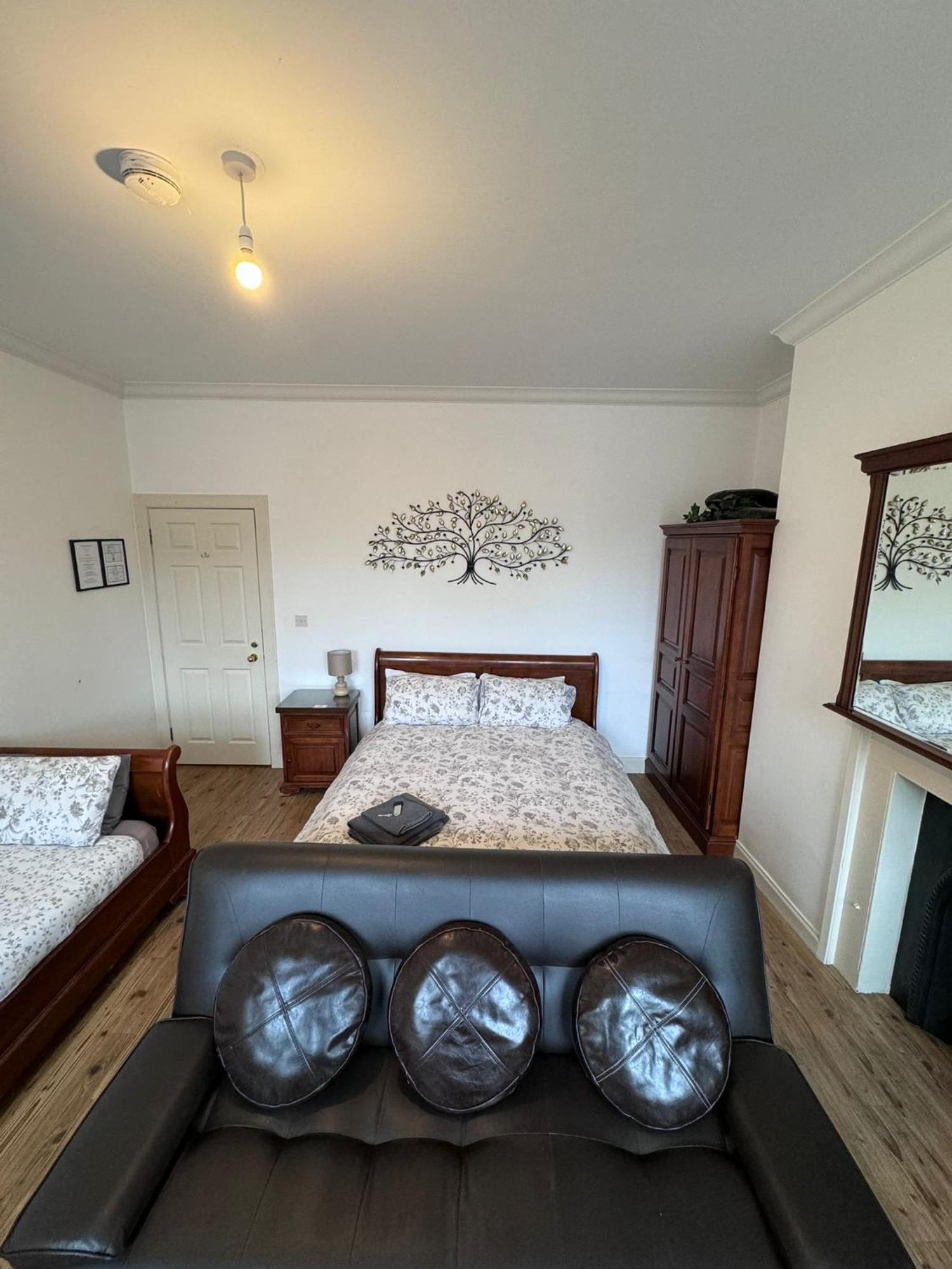 Parade School Guest Rooms Berwick Upon Tweed Екстер'єр фото